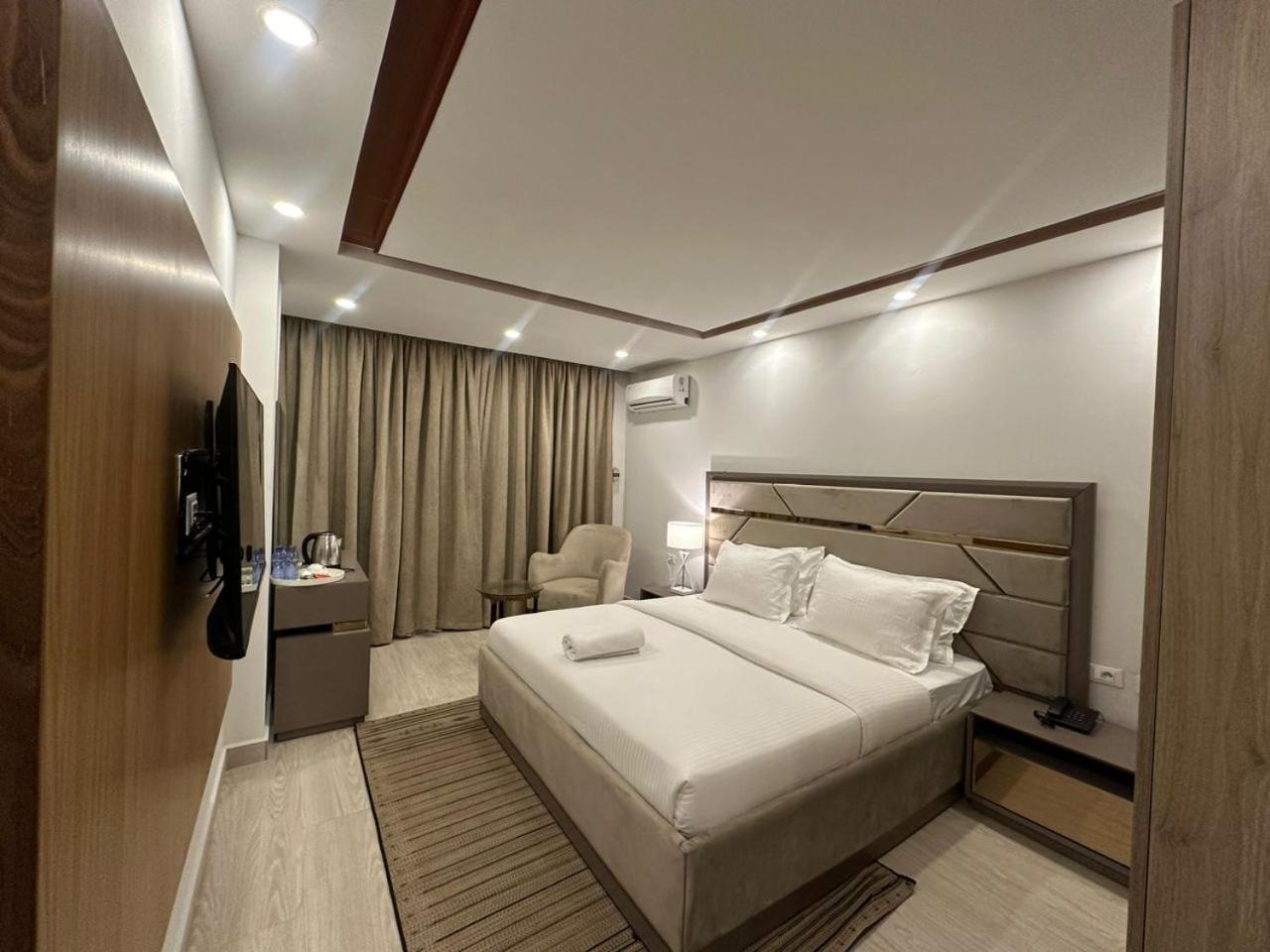Hotel Belle Vie 金沙萨 外观 照片